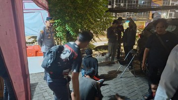 Polisi Tangkap 5 Pelaku Tawuran 'Perang' Petasan di Manggarai Jaksel