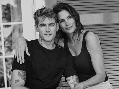 Foto: Kebersamaan Cindy Crawford dan Putranya yang Meninggal di Usia 27