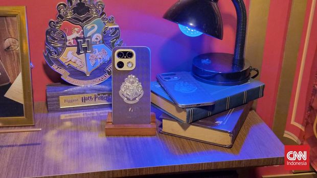 Realme 16 Pro kini hadir dalam edisi spesial, Harry Potter Edition pada Senin (21/9) di Indonesia.