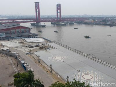 Pelataran Benteng Kuto Besak Dipercantik, Revitalisasi Habiskan Rp9,9 Miliar