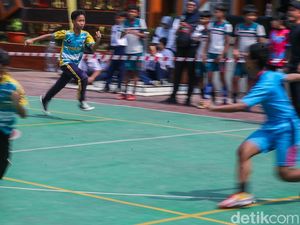 Siswa Adu Ketangkasan di Kejuaraan Hadang