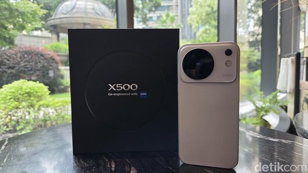 Unboxing Vivo X500 di China, Kamera Canggih untuk Pengalaman Setara Pro
