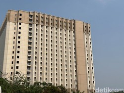 Viral Pesinetron Ana Riana Rugi Ratusan Juta Gegara Apartemen Mangkrak di Ciputat