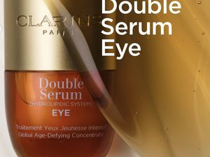 Clarins Rilis Serum Mata Hasil Riset 908 Tanaman, Ini Bahan Diklaim Efektif