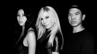 Donatella Versace Bangun Label Fashion Baru, Setahun Setelah Tinggalkan Versace