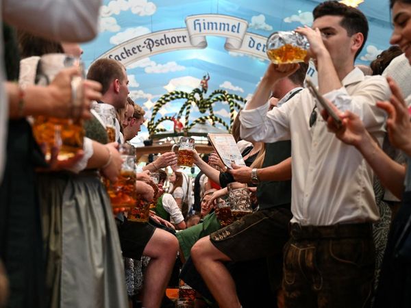 Hingar Bingar Oktoberfest, Festival Bir Terbesar di Dunia