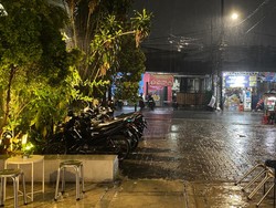 Jakarta hingga Depok Diguyur Hujan Malam Ini