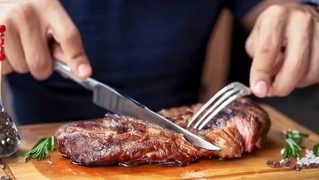 Jalani 'Lion Diet', Pria Ini Klaim Sembuh dari Psoriasis Parah