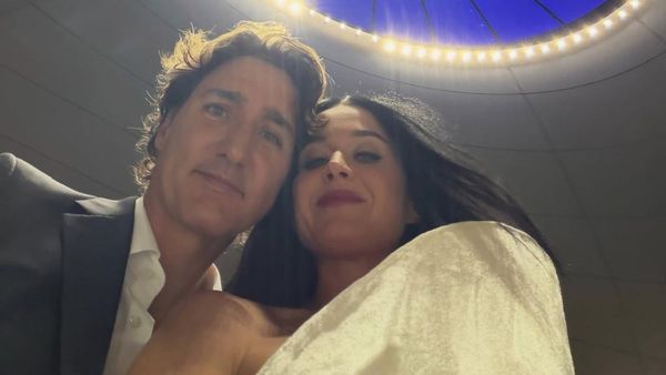 Momen Katy Perry Nikmati Lucas Museum Bareng Justin Trudeau
