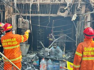 Toko di Kota Malang Ludes Terbakar, Satu Orang Tewas Terjebak