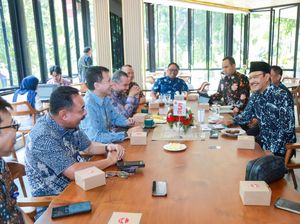 Kemensos & PT Pos Gandeng Skema Baru Penyaluran Bansos dan Burekol