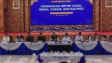 Bos Bea Cukai Ungkap Biang Kerok Impor Baju Bekas Ilegal Nggak Habis-habis