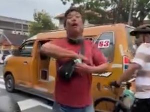 Viral Kutip Tarif Parkir Melebihi Aturan, Jukir di Medan Dipecat