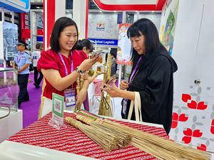 Kripik Tempe Hingga Produk Kelapa RI Unjuk Gigi ke Pasar China-ASEAN