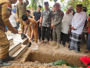 PNS di OKI yang Ditusuk Mati Istri Dimakamkan Secara Kedinasan