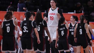 Berpostur 223 Cm, Zhang Ziyu Gulung Tim Basket RI di Asian Games 2026