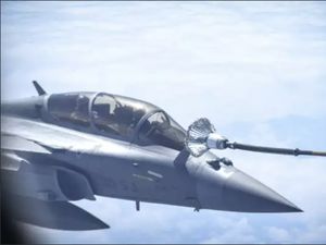 Mengenal Teknik Air-to-Air Refueling Saat Rafale Isi BBM di Langit Halim