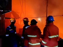 Kebakaran Hanguskan 3 Rumah di Balikpapan Tengah, 21 Jiwa Terdampak
