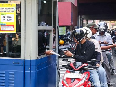 Parkir Kawasan Tunjungan Romansa Mulai Digitalisasi