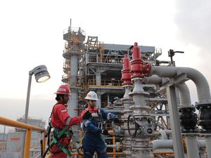 PHE Akuisisi Saham Eni di 3 Blok Migas Strategis di Kalimantan Timur