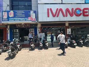 Arogansi Jukir Nakal Pakai Karcis Kedaluwarsa di Kota Malang