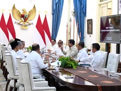 Prabowo Percepat Pendidikan Gratis, Rencana Kuliah Bebas Biaya Dimatangkan