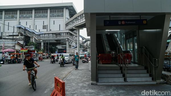 Akses Stasiun Pramuka dan Proklamasi Masih Dikebut Usai Peresmian LRT Jakarta