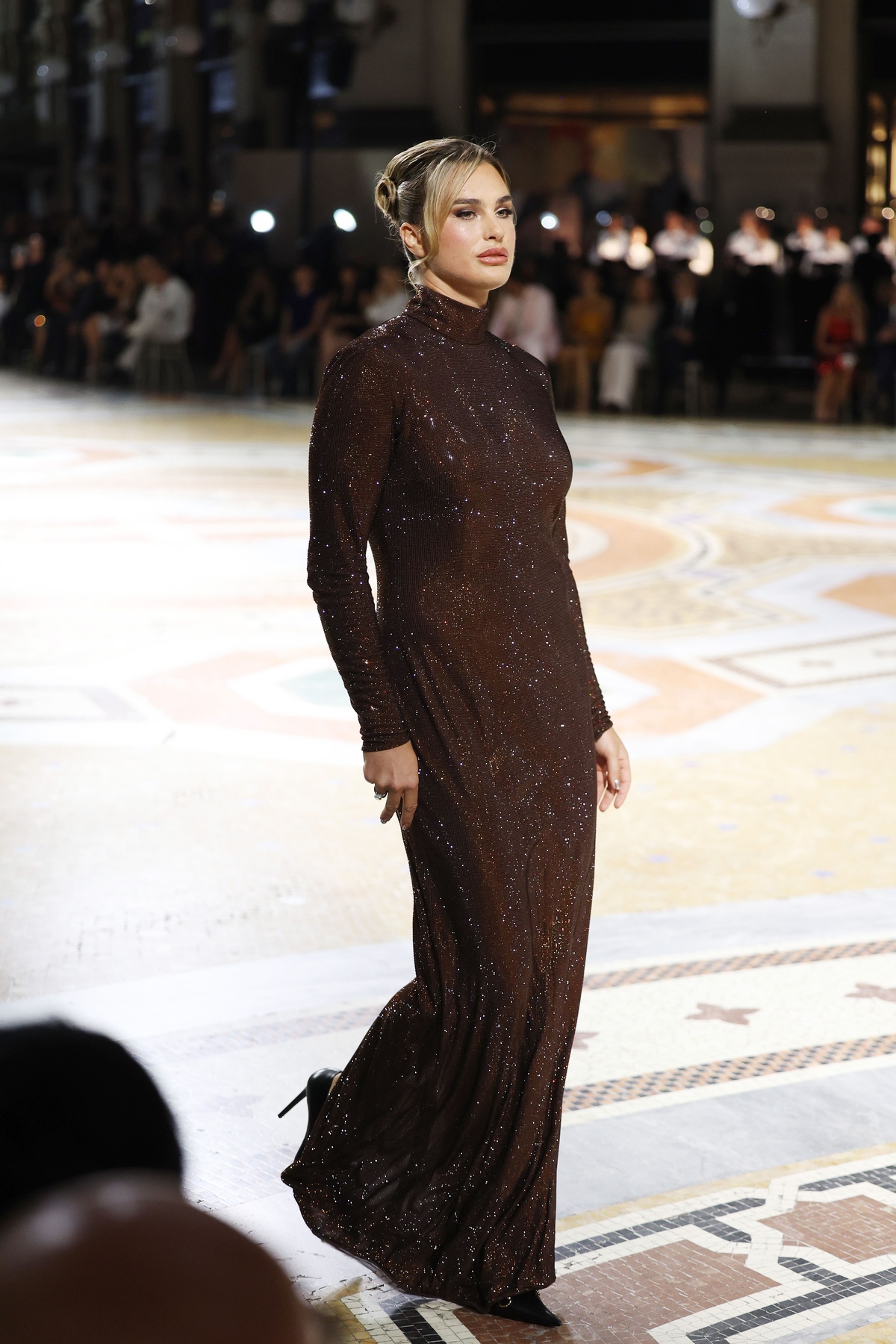 Debut Aryna Sabalenka Jadi Model di Milan, Belajar Jalan dari Irina Shayk