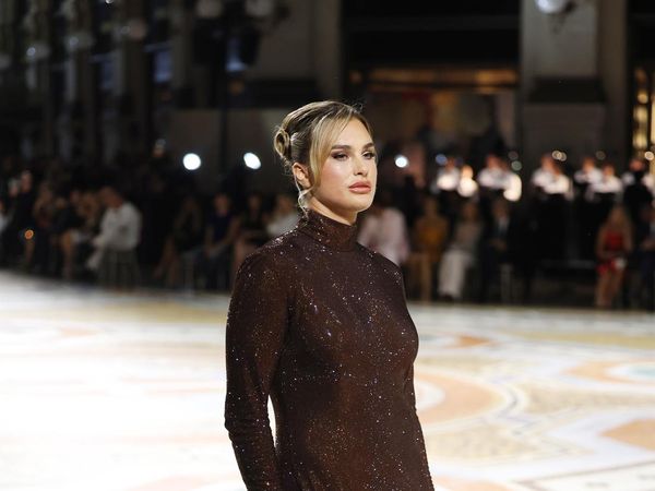 Foto: Debut Aryna Sabalenka Jadi Model di Milan, Belajar Jalan dari Irina Shayk