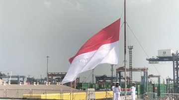 Kapal Garibaldi Resmi Bernama KRI Sriwijaya-100, Merah Putih Berkibar