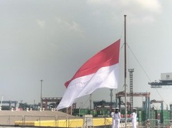 Kapal Garibaldi Resmi Bernama KRI Sriwijaya-100, Merah Putih Berkibar