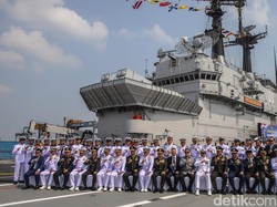 Tentang KRI Sriwijaya-100, Kapal Induk Pertama Indonesia