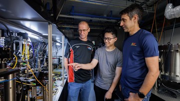 Ilmuwan Singapura Bikin Jam Atom dari Lutetium, Diklaim Paling Akurat di Dunia