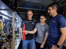 Ilmuwan Singapura Bikin Jam Atom dari Lutetium, Diklaim Paling Akurat di Dunia