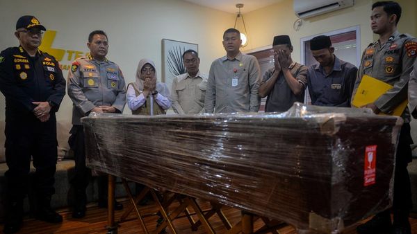 Jenazah ABK Arupadhatu 1 Surakman Tiba di Bandara Soekarno-Hatta