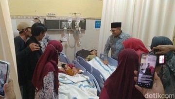 Bupati Sebut Bayi 10 Bulan Ikut Jadi Korban Keracunan MBG di Batang