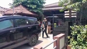 KPK Geledah Rumah Dirjen ATR/BPN Lampri di Nganjuk
