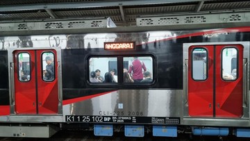 3 Trainset KRL INKA Kembali Operasi Usai Ditarik Masuk Bengkel