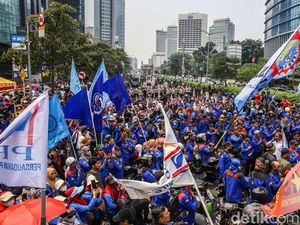 Polda Metro Jaya Apresiasi Massa Buruh Berjalan Aman dan Kondusif
