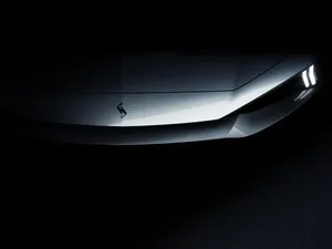 Nissan Skyline Terbaru Segera Meluncur, Ini Bocorannya