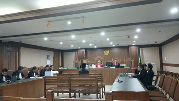Eks Ketua Ombudsman Dituntut 5,5 Tahun Penjara dan Uang Pengganti Rp 4,19 M