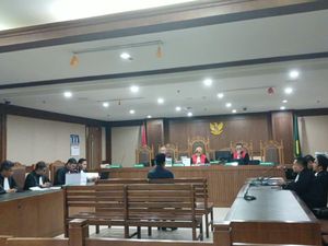 Eks Ketua Ombudsman Dituntut 5,5 Tahun Penjara dan Uang Pengganti Rp 4,19 M