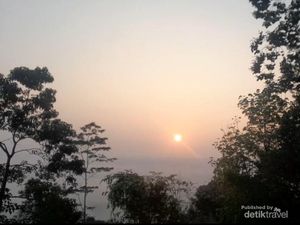 Menepi Sejenak di Bukit Pamoyanan Subang