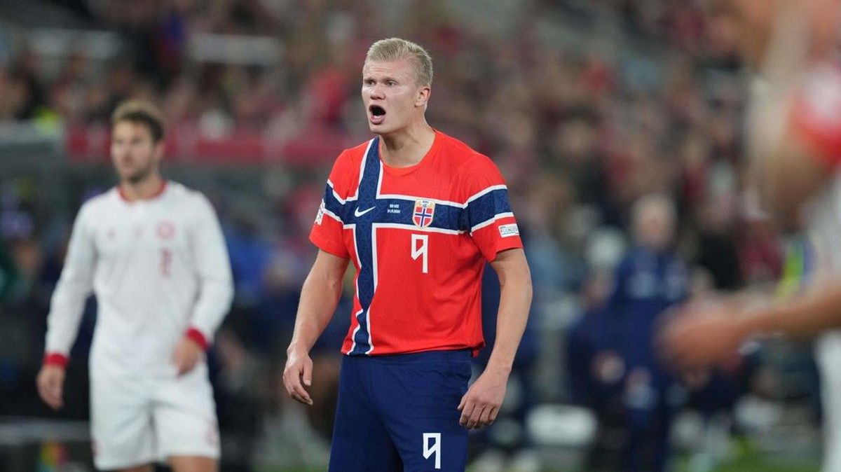 Erling Haaland di laga Norwegia vs Denmark. (Foto: NurPhoto via Getty Images/NurPhoto)
