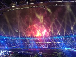 Agnes Monica dan Kembang Api Meriahkan Pembukaan FIFA ASEAN Cup di SUGBK