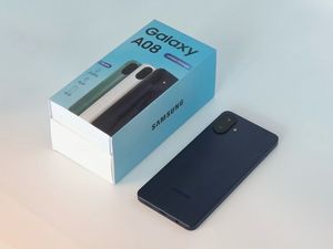 7 Keunggulan Galaxy A08 Buat yang Doyan TikTok dan YouTube