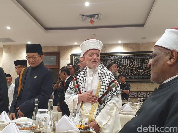 Potret Imam Besar Masjid Al-Aqsa Serukan Kemerdekaan Palestina di Istiqlal