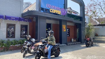 3 Orang Dibacok di Depan Kafe Semarang, Diduga Urusan Utang Piutang