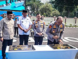 Kunker ke Polres Bogor, Kapolda Jabar Resmikan Mapolsek dan 3 Gedung