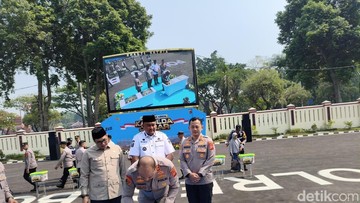'Jumat Keliling' di Polres Bogor, Kapolda Jabar Resmikan Gedung Tahti